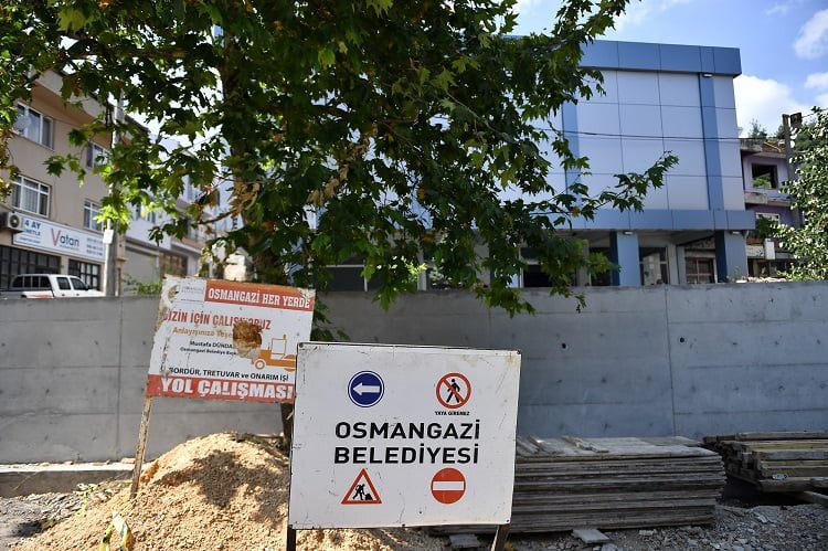 Bursa Osmangazi’de Dürdane Mahallesi’ne yeni meydan