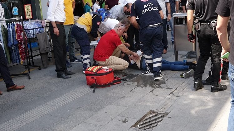 Çorum’da sokakta silahlı saldırıda sırtında vuruldu