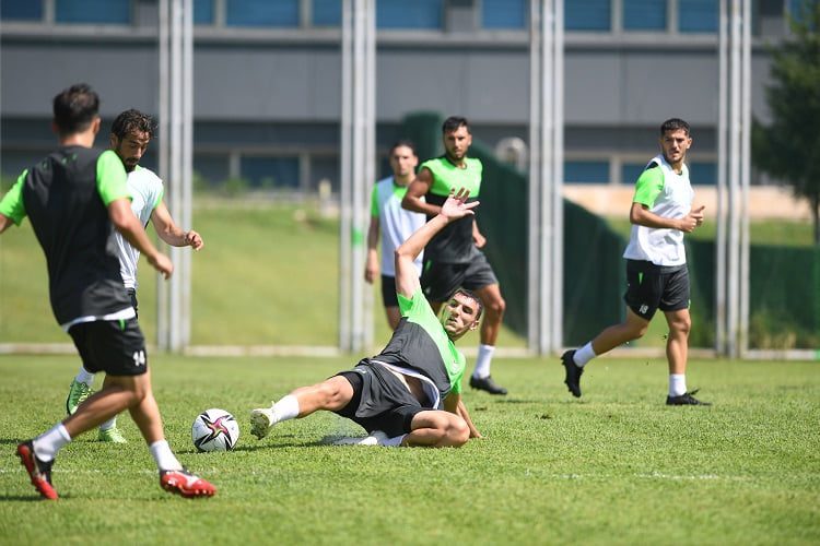 Bursaspor’da yeni sezon hazırlıkları sürüyor