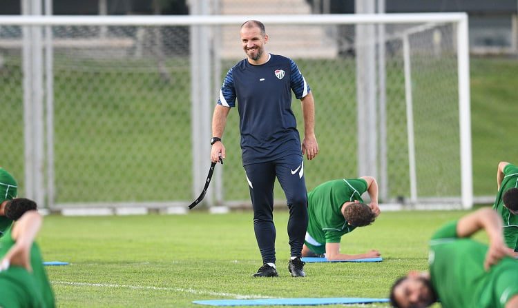 Bursaspor’la yolları ayrılan Mustafa Er’den açıklama