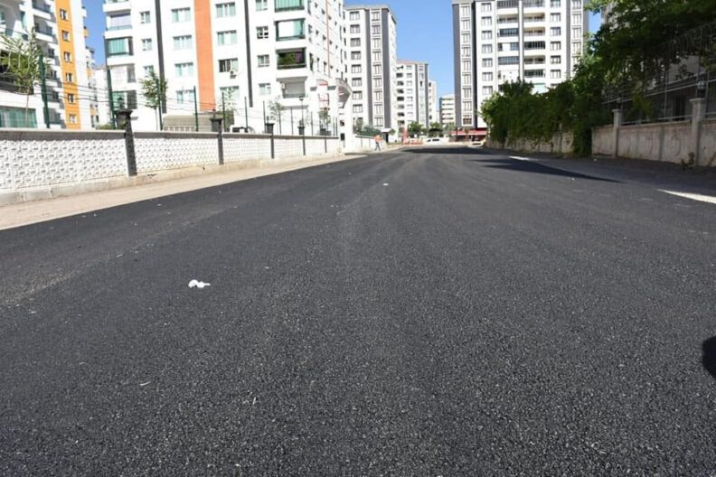 Bağlar Beledi̇yesi̇ 28 Ayda Asfaltlama Rekoru Kırdı