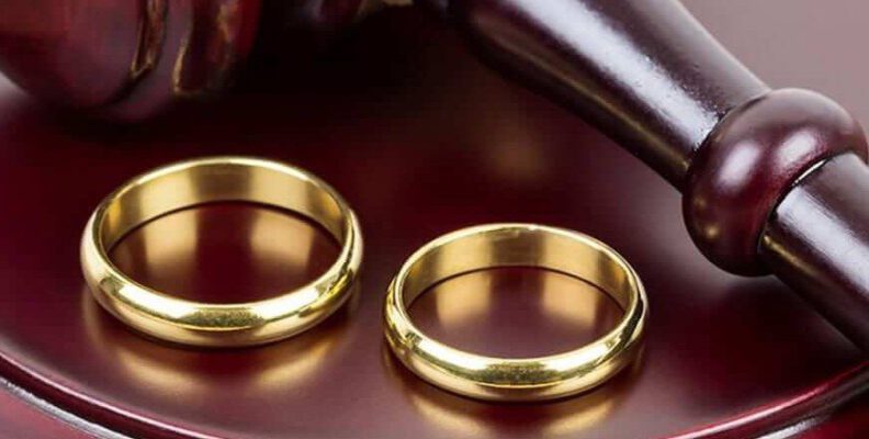 Boşanma davası açtı kusurlu sayıldı