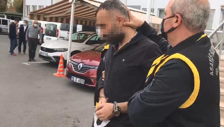 Bursa’da doldur boşalt yaparken arkadaşını vurdu