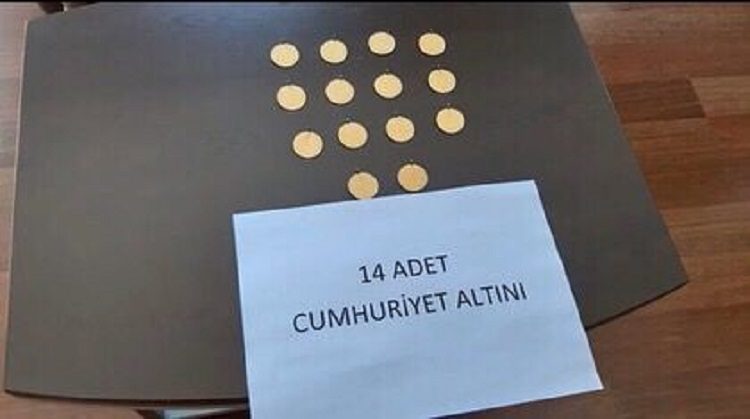 Sattığı pamuğun içinde 14 cumhuriyet altını unuttu