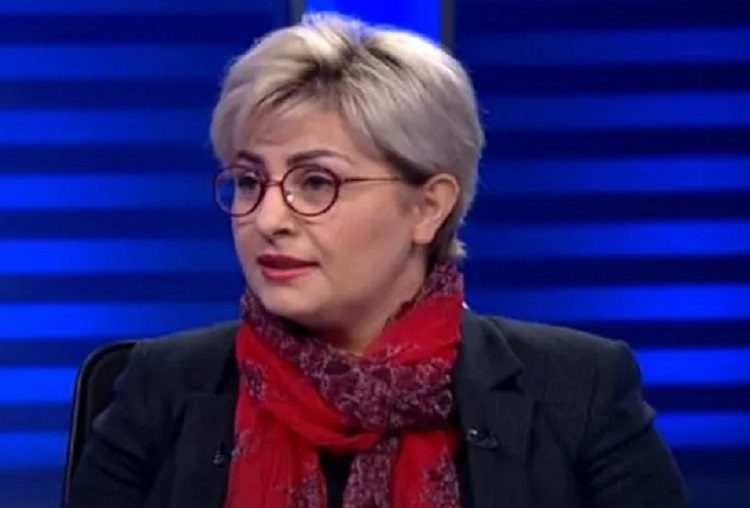 Doçentlik belgesi sahte çıkan öğretim üyesine gözaltı