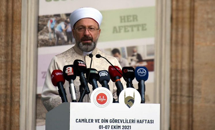 Ali Erbaş: İtibar suikastı yapılmaya çalışıldığını görüyoruz
