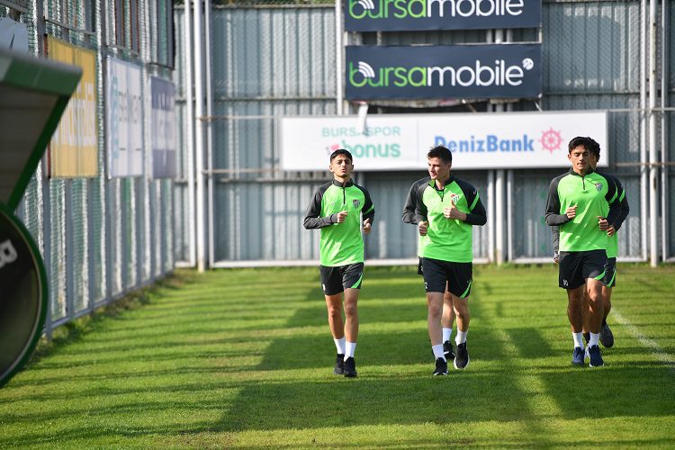 Bursaspor’da Kocaelispor maçı hazırlıkları başladı