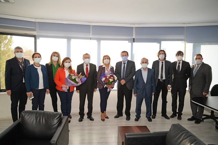 Dekanlıklarda yeni dönem tayinler tamamlandı