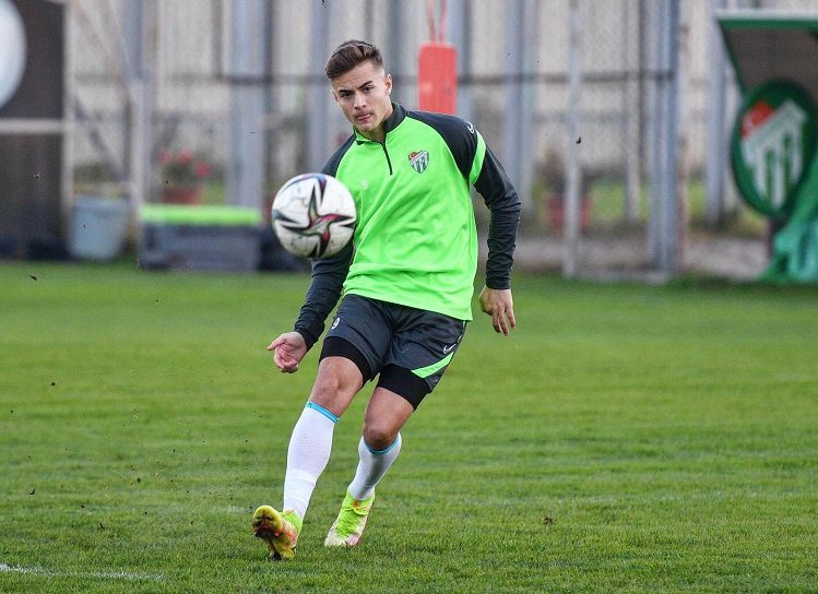 Bursaspor’da Gençlerbirliği maçı hazırlıkları devam ediyor