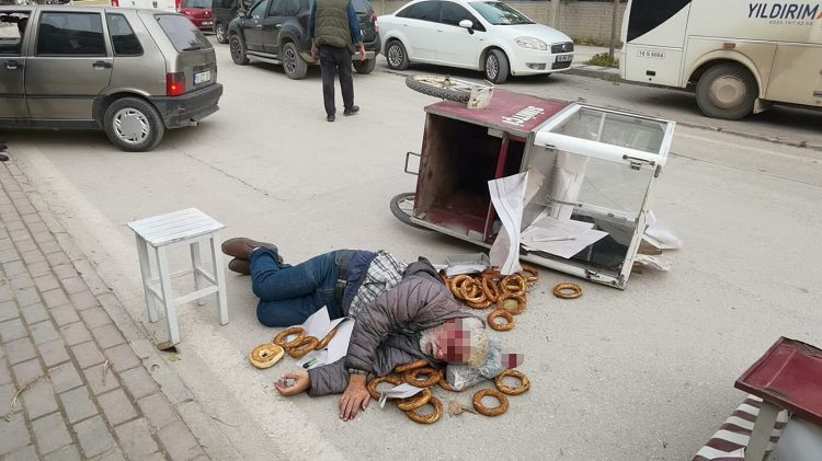Bursa’da fırtınada yaralanan simitçi yoğun bakımda