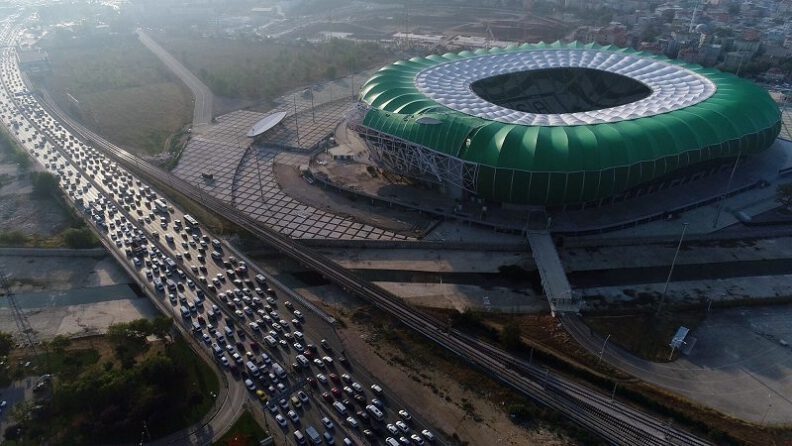 Timsah Park’taki dükkanlar kiralanıyor
