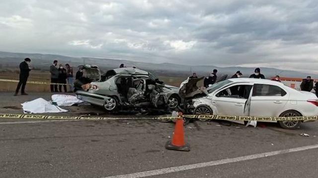 Ankara’da katliam gibi kaza! Çok sayıda ölü ve yaralı var