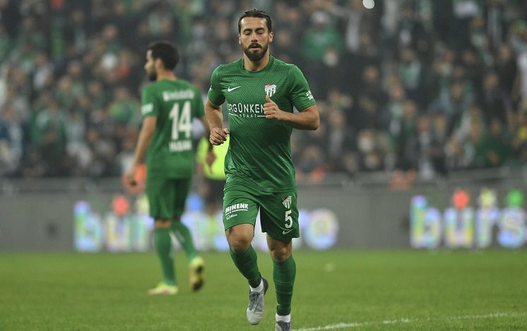 Emirhan Aydoğan’ın sözleşmesi feshedildi