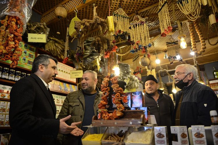 Bursa’da Başkan Yılmaz’dan esnaf ziyareti