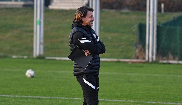 Tamer Tuna: “Taraftarımıza iyi futbol seyrettireceğiz”
