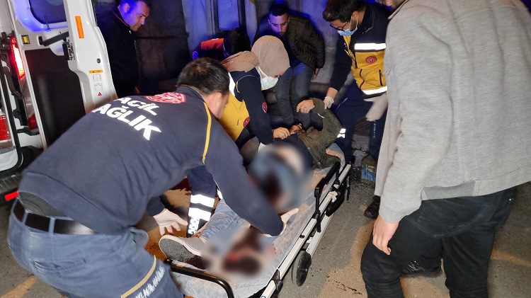 Sokak kavgasında öldürüldü