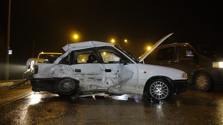 Bursa’da yağış hava kazaya neden oldu! 1 ölü, 6 yaralı