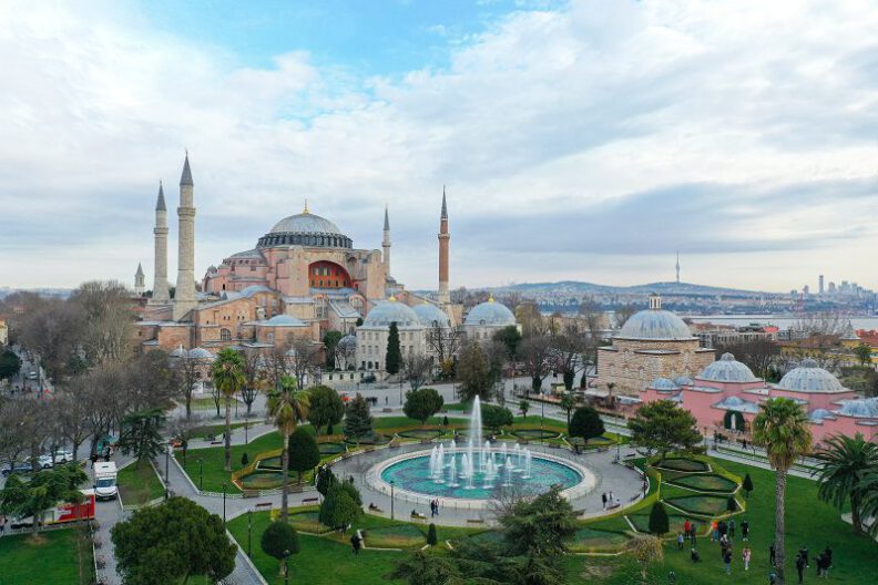 Bursa’dan İstanbul’a kültür turları düzenleniyor