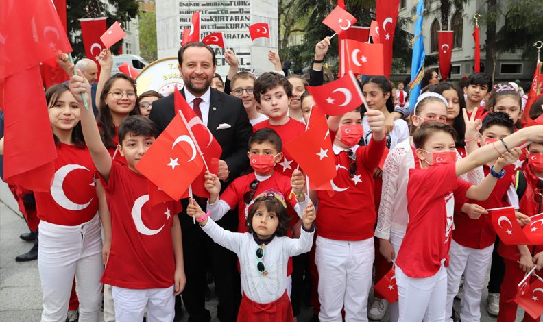 Bursa’da 23 Nisan coşkusu
