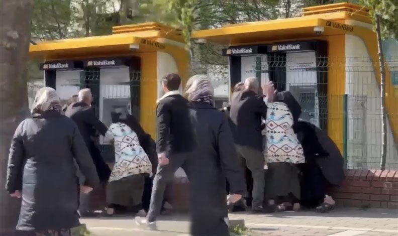 Bursa’da dilencilerin bölge kavgası