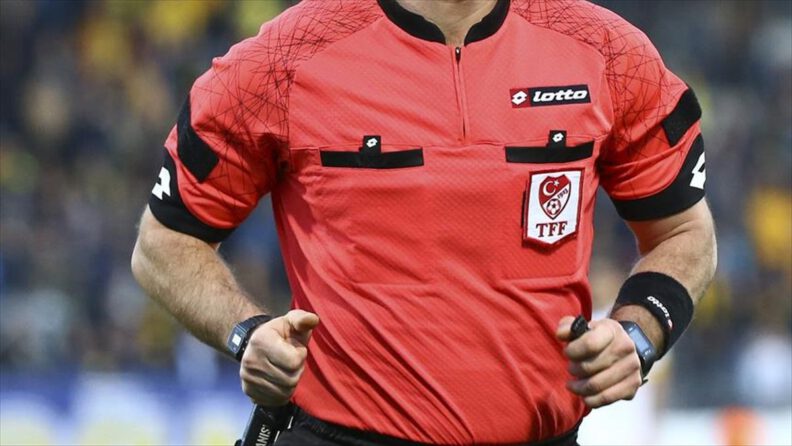 Bursaspor – B. S. Ümraniyespor maçının hakemi belli oldu.