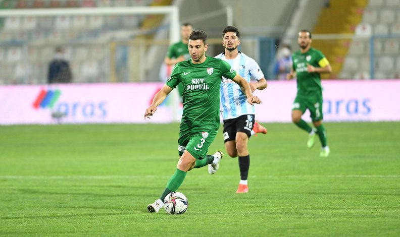 Onur Atasayar, Bursaspor’a veda etti