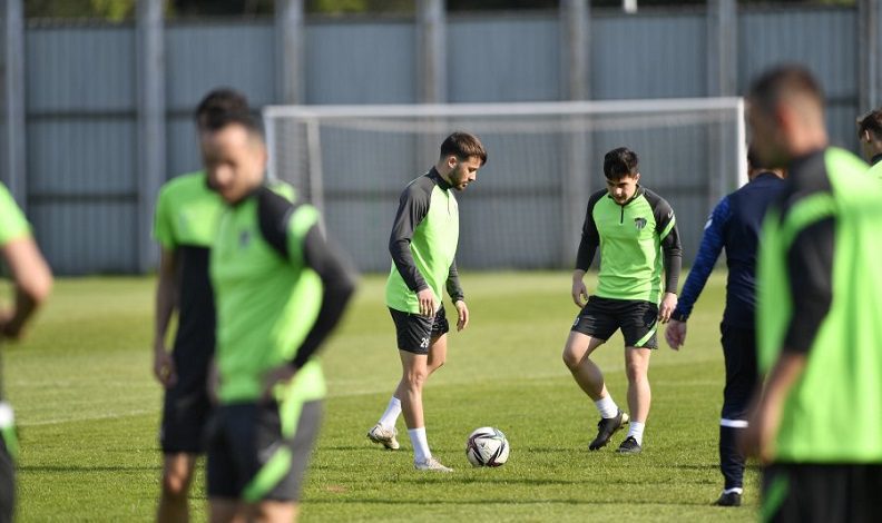 Bursaspor’da B.S. Ümraniyespor maçı hazırlıkları sürüyor