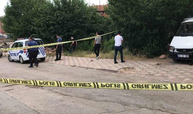 16 yaşındaki çocuk, arkadaşını silahla vurdu