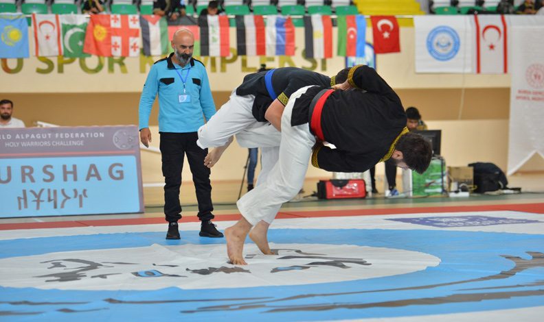 Alpagut Dünya Kupası’nda Yıldırım rüzgarı