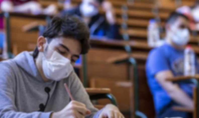LGS’de maske takılacak mı? Bakandan açıklama