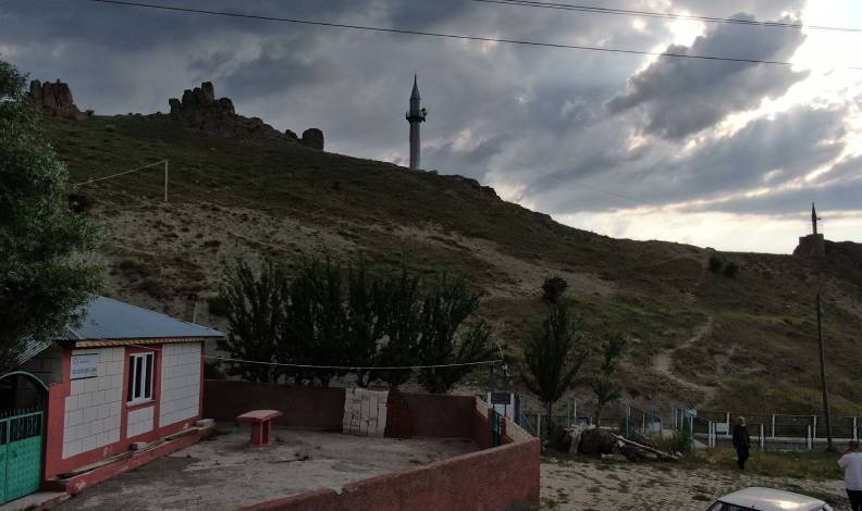Minareleri görüp gelenler camiyi bulamıyor
