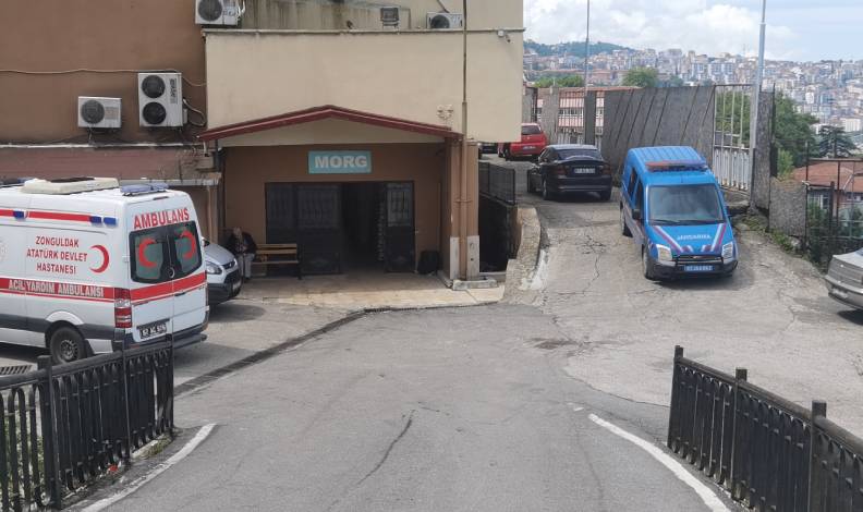 Otomobil ormanlık alana uçtu: 1 ölü 1 yaralı