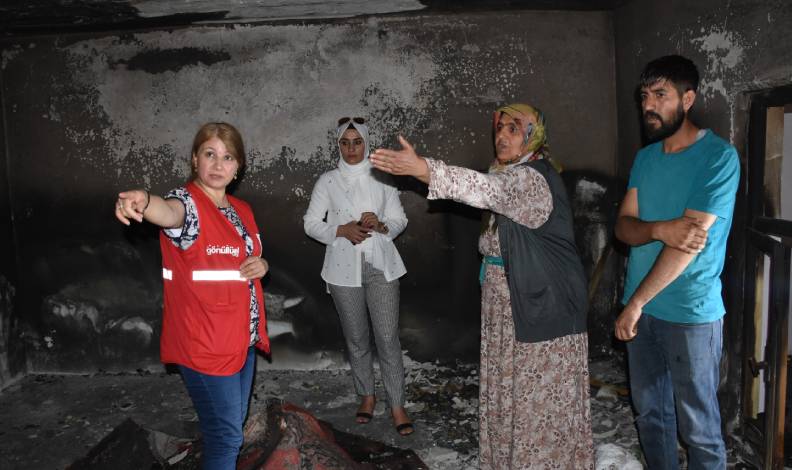 Evle birlikte hayalleri de kül oldu