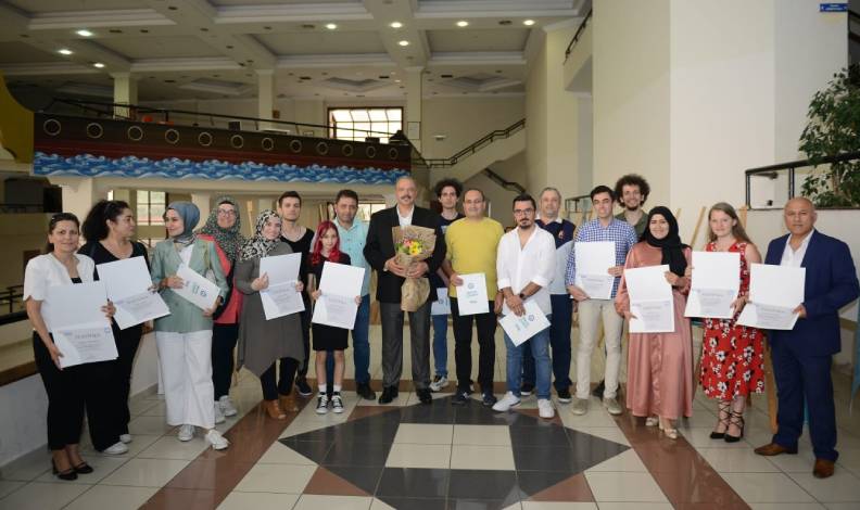 Yıldırım’da doğa fotoğrafçılığı atölyesi ilk mezunlarını verdi