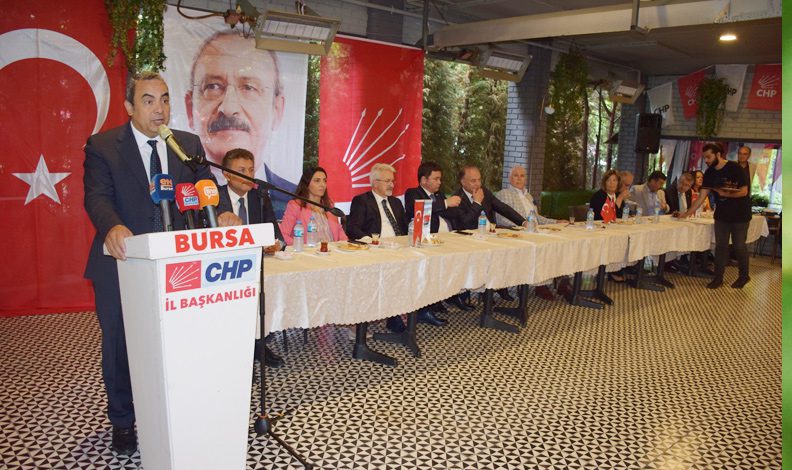 CHP Bursa bayramlaşma programında buluştu
