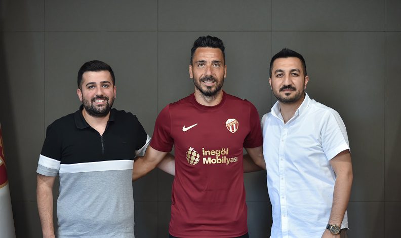 İnegölspor Yılmaz Özeren ile anlaştı