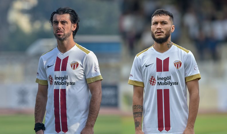 İnegölspor’da 2 ayrılık