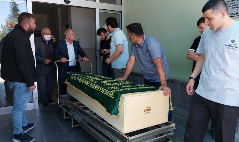8 çocuk annesi keneden hayatını kaybetti