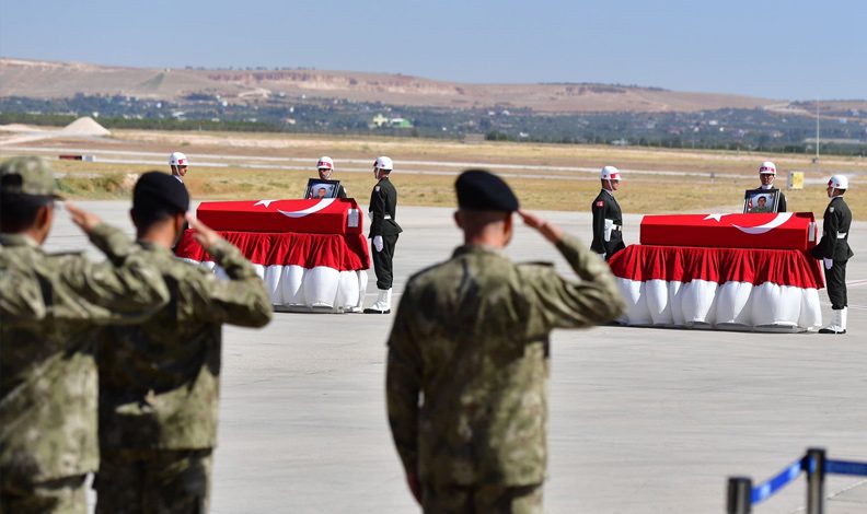 Şehit askerlerin cenazeleri memleketlerine gönderildi