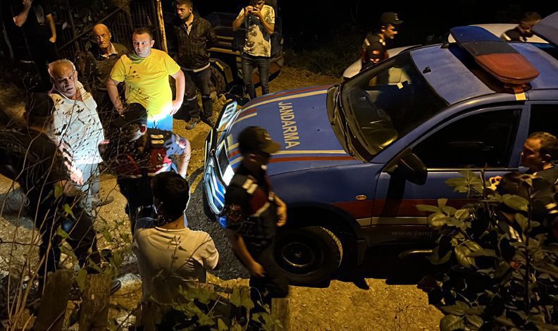 Fındık bahçesinde silahlı saldırı:3 ölü