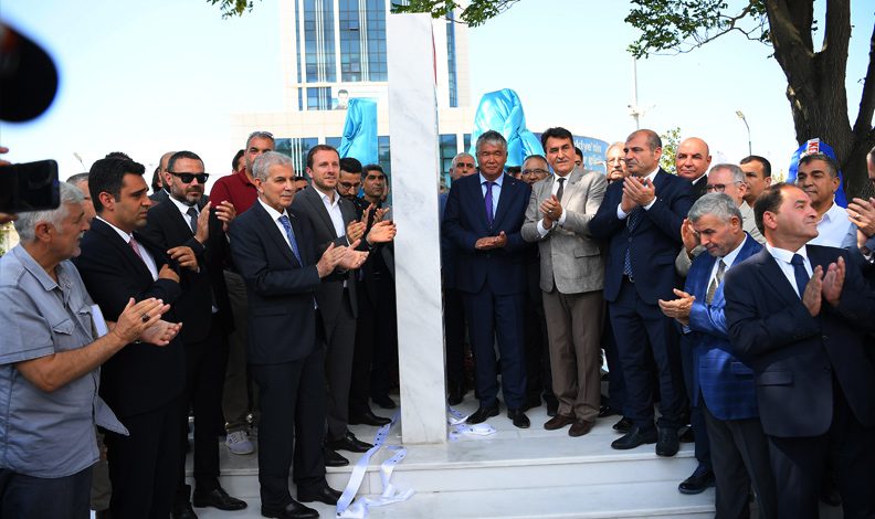 Türkmeneli Şehitler Anıtı törenle açıldı