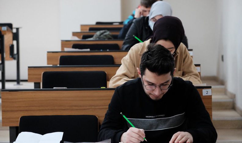 YKS’nin ikinci oturumu başladı