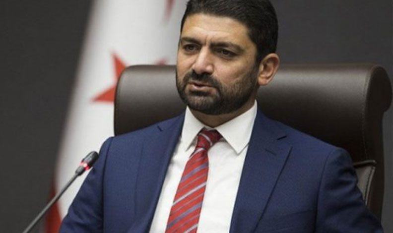 KKTC Maliye Bakanı istifa etti