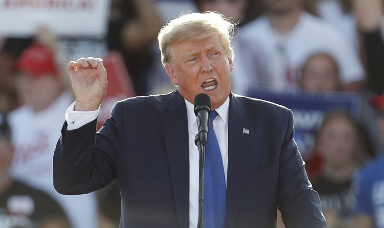 Trump’tan başkanlık seçimlerine adaylık sinyali
