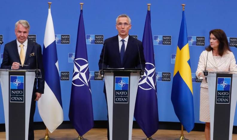 “Finlandiya ve İsveç davetli statüsüne sahip olacak”