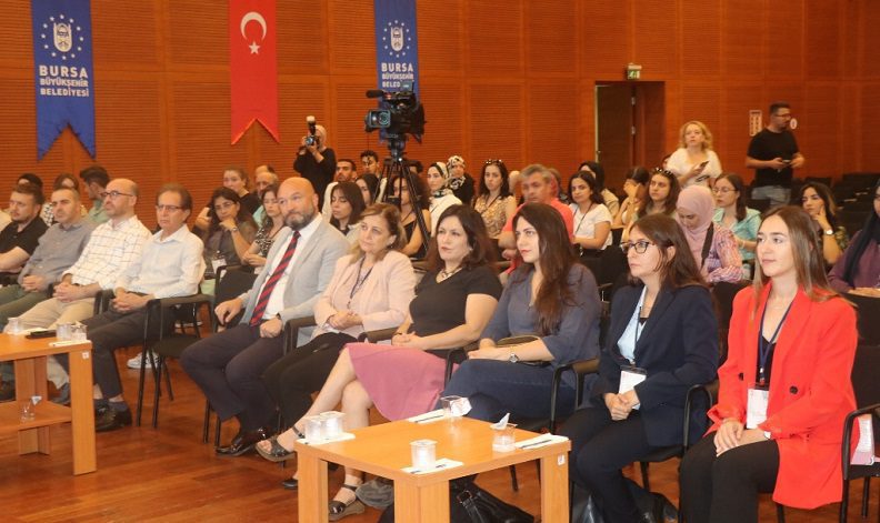 Mimar adayları Bursa Hisar’ı masaya yatırdı