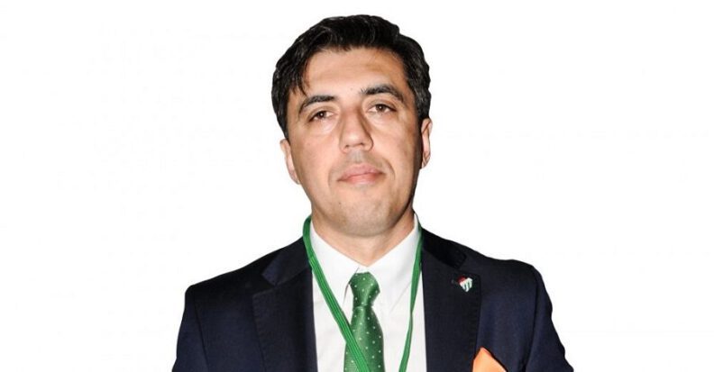 Bursaspor’a eski yöneticisi Erkan Aydemir’den dev forma desteği