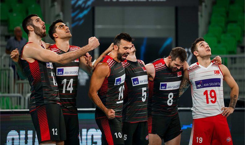 FIVB Dünya Şampiyonası: Türkiye: 3 – Çin: 0