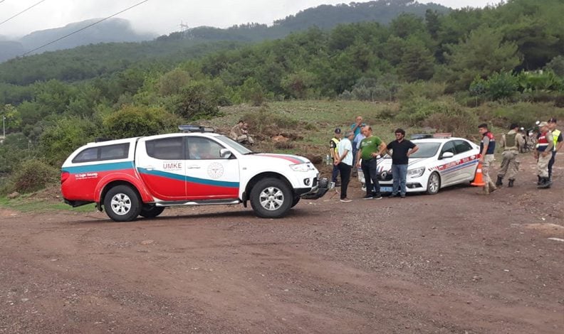 Hatay’da işçileri taşıyan pikap dereye uçtu: 3 ölü