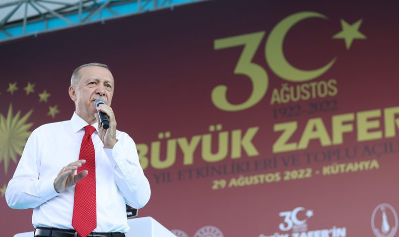 Erdoğan: “İşsizlik var diyorlar, ne işsizliği ya”